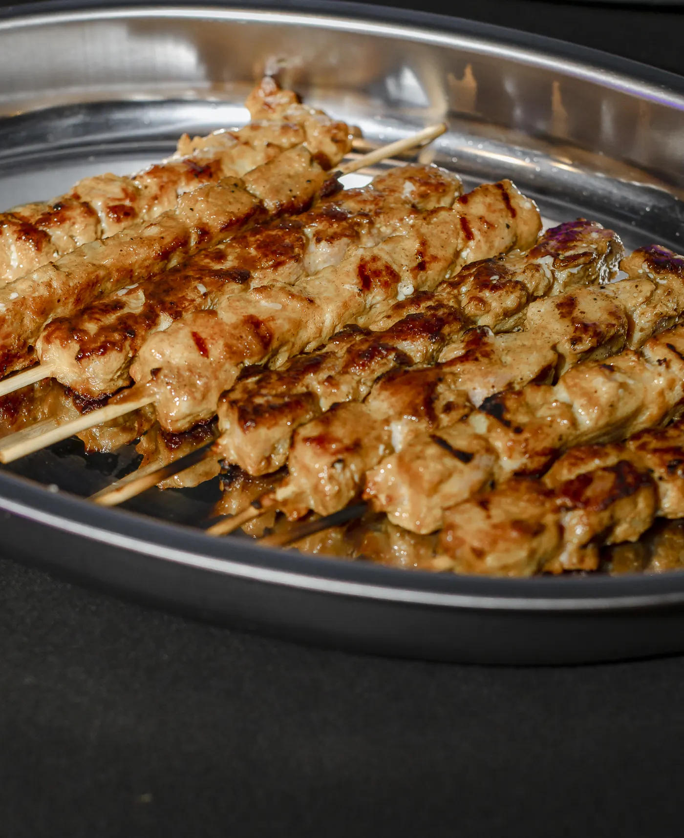 Brochetas recién hechas a la brasa
